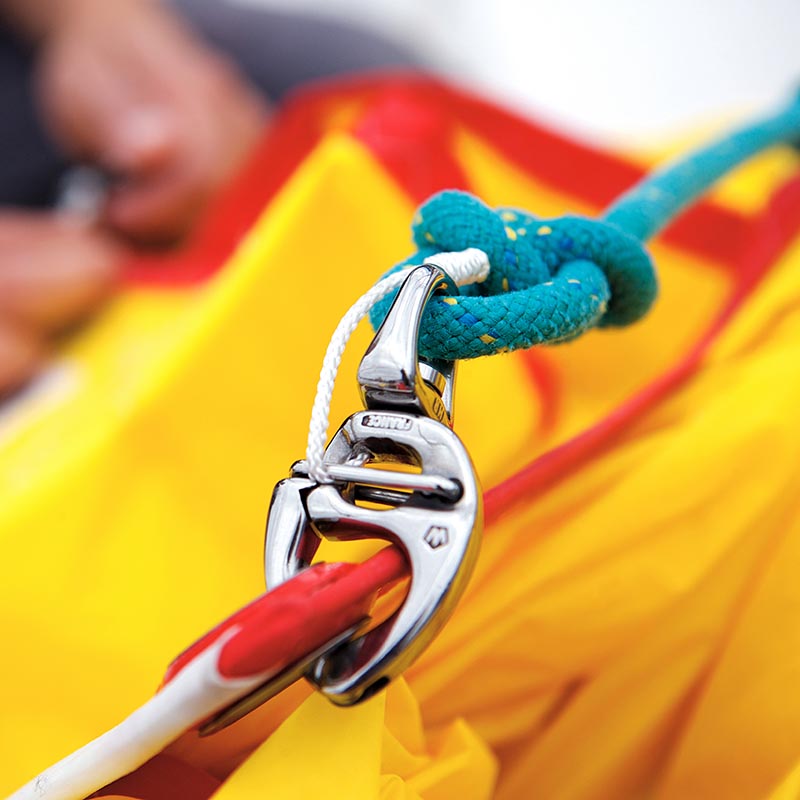 Wichard Quick Release Snap Shackle with Swivel Eye Reliance Marine